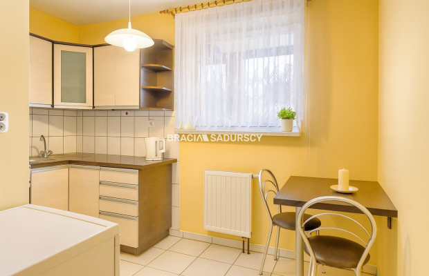 WYNAJMĘ KAWALERKĘ NA CHMIELEŃCU