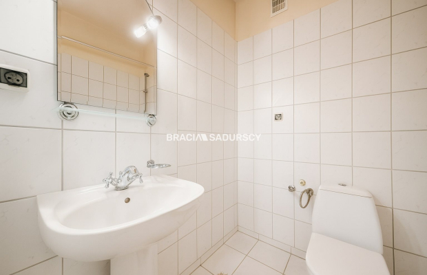 WYNAJMĘ KAWALERKĘ NA CHMIELEŃCU