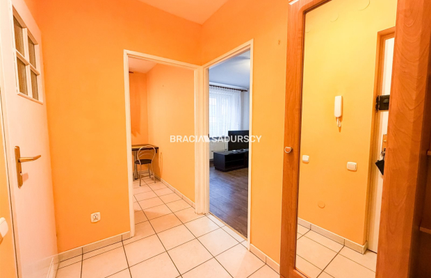 WYNAJMĘ KAWALERKĘ NA CHMIELEŃCU