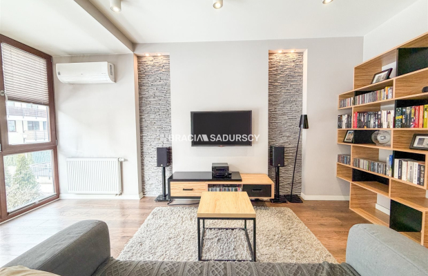 Komfortowe 2 pok z garażem i kom. lokatorską