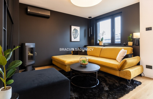 NOWOCZESNY APARTAMENT, 3-POK UL. MADALIŃSKIEGO