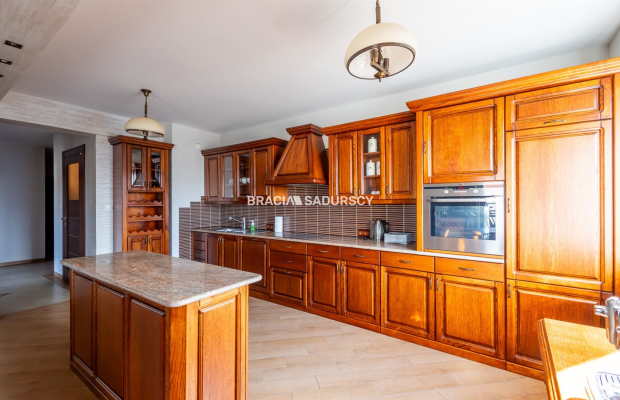 Nowoczesny Apartament w Centrum Krakowa!