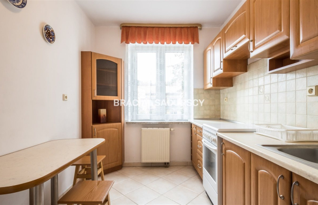 2 pokoje - Grzegórzecka - 2800 złotych