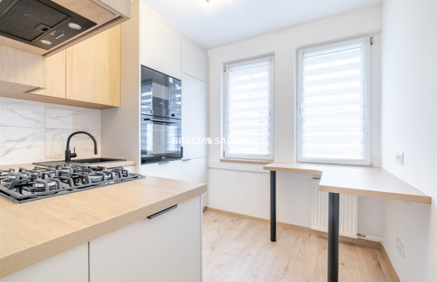 Świeżo wyremontowane 2 pokoje w centrum