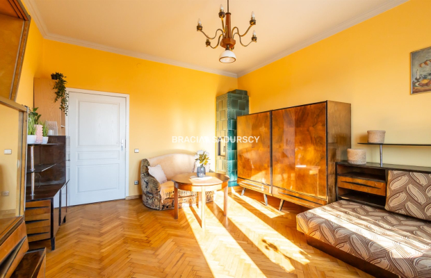 Przestronne / osobne pokoje / tramwaj 50 m