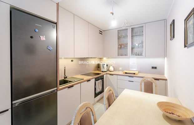 DWUPOZIOMOWE MIESZKANIE NA POŁUDNIU KRAKOWA