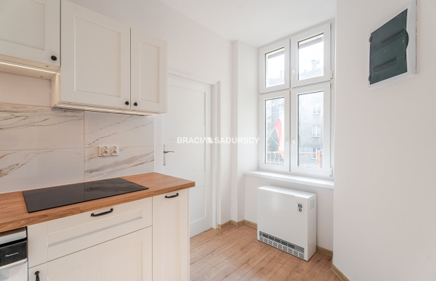 Stare Dębniki / bezczynszowe / całkowicie nowe