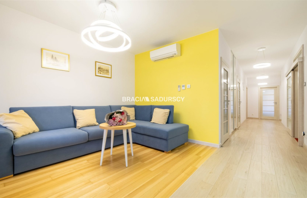 Dwie sypialnie na Ludwinowie, inwestycja z basenem