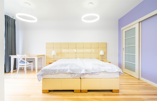 Dwie sypialnie na Ludwinowie, inwestycja z basenem