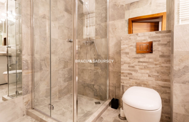 Nowoczesny apartament z dużym tarasem - Ul.Lubicz