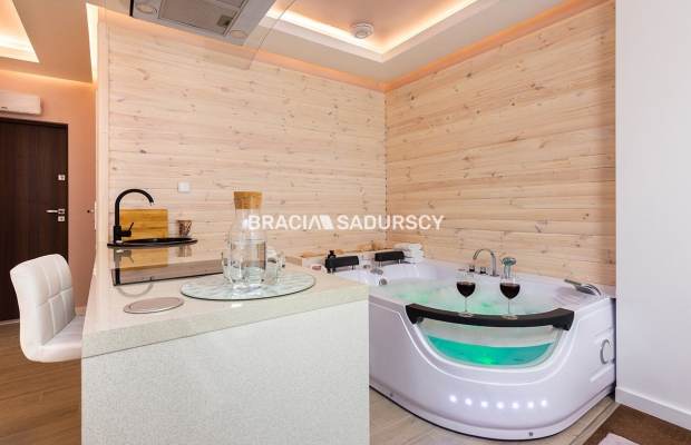 Jacuzzi, 45m2, ogródek Michałowice
