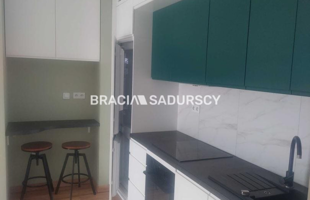 Przytulne mieszkanie z własnym ogródkiem