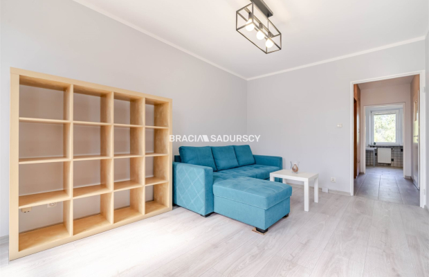 ul. Nowohucka - 2-pokojowe mieszkanie z balkonem