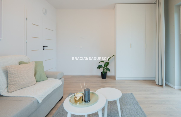 3 pokoje / Zabłocie