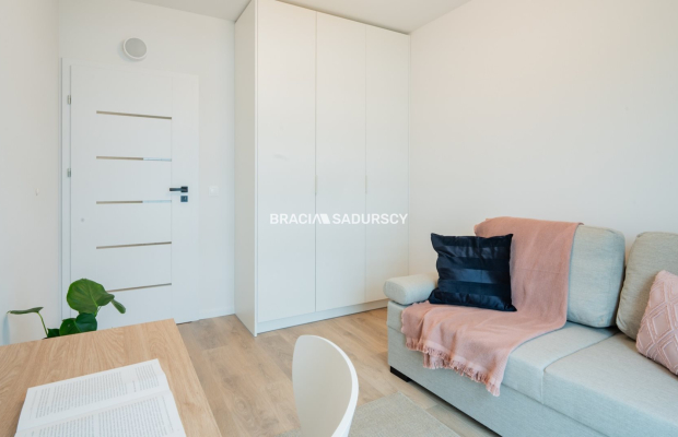 3 pokoje / Zabłocie