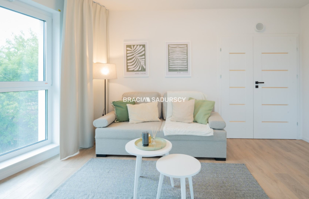 3 pokoje / Zabłocie