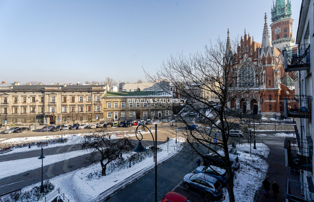 Kawalerka, Rynek Podgórski