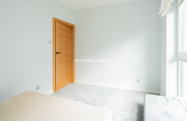 Nowoczesny apartament z tarasem w sercu Zabłocia