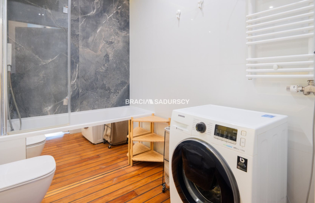 Nowoczesny apartament z tarasem w sercu Zabłocia