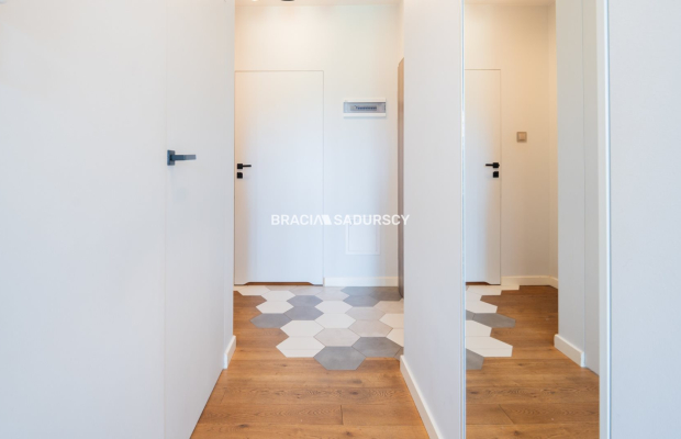 Nowoczesny apartament z tarasem w sercu Zabłocia