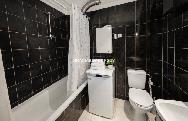 Mieszkanie 2 pokojowe z oddzielną kuchnią 