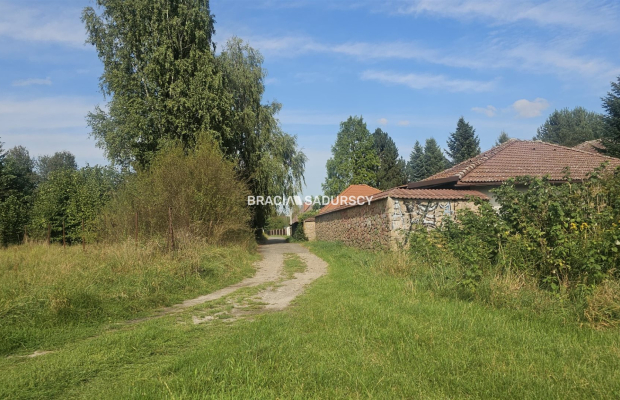 Wyjątkowa działka budowlana w zielonym Cholerzynie
