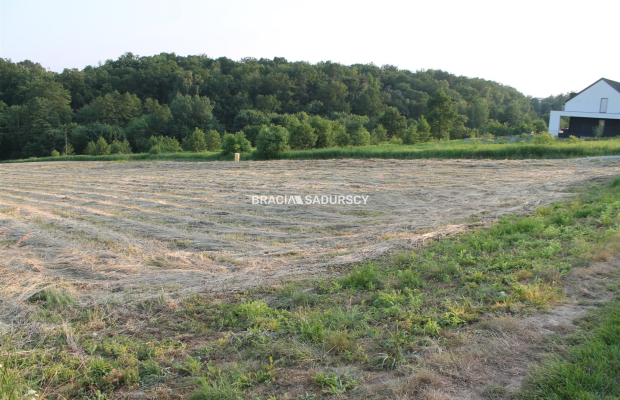 Atrakcyjna działka budowlana w Libertowie.