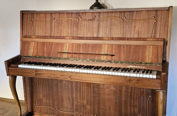 Pianino marki Україна Ukraina