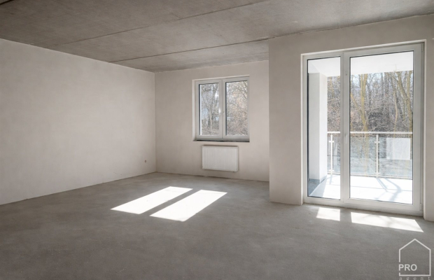 Apartament z tarasem i garderobą 