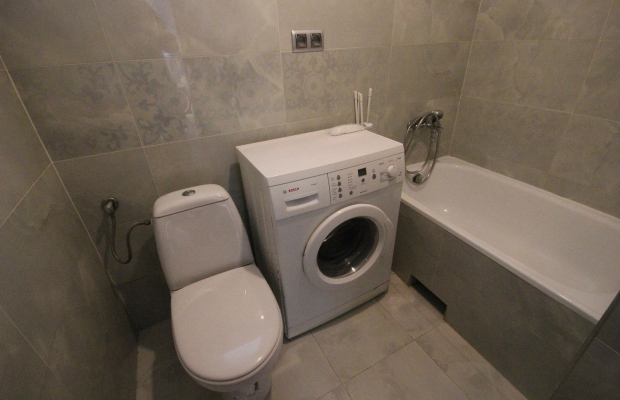 3pok, 48met, okolice Katowickiej PIWNICA/OGRÓD 400 m2 (Wrocław)