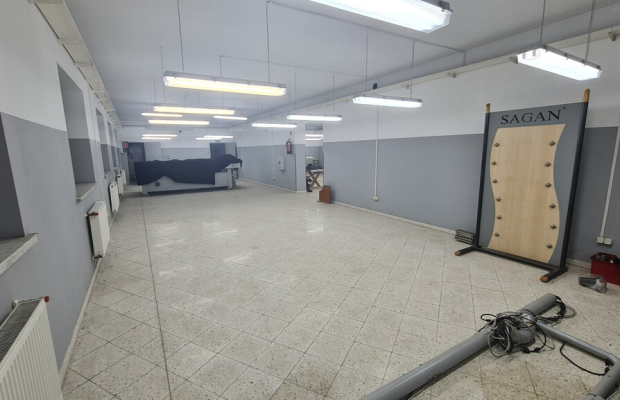 Waleńczów, ul. Częstochowska | Obiekt usługowy