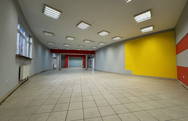 Jędrzejów, ul. Głowackiego | Lokal na wynajem