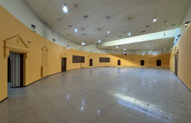 Jędrzejów, ul. Głowackiego | Lokal na wynajem