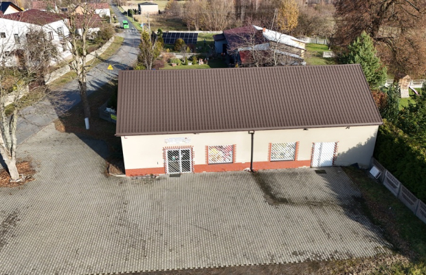 Hutka | Budynek handlowo-usługowy na sprzedaż