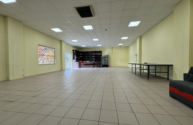 Hutka | Budynek handlowo-usługowy na sprzedaż