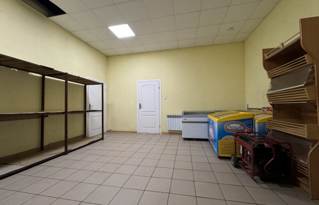 Hutka | Budynek handlowo-usługowy na sprzedaż