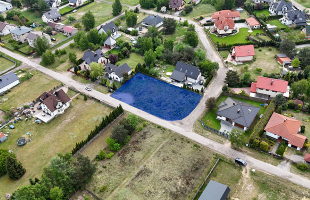 Kamyk, ul. Brzechwy | Działka na sprzedaż