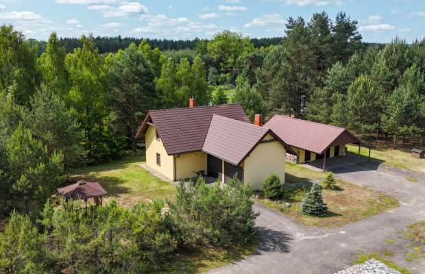 Bukowce | Kompleks domów z basenem