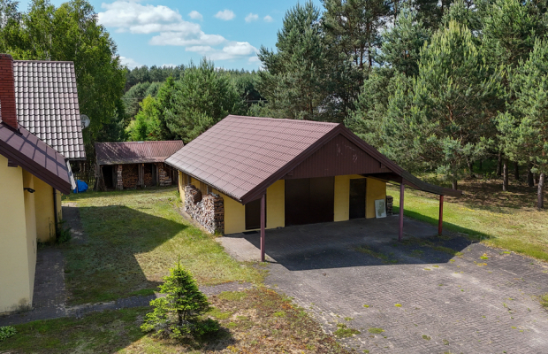 Bukowce | Kompleks domów z basenem