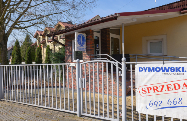 Troniny, ul. Akacjowa| Budynek pod usługi medyczne