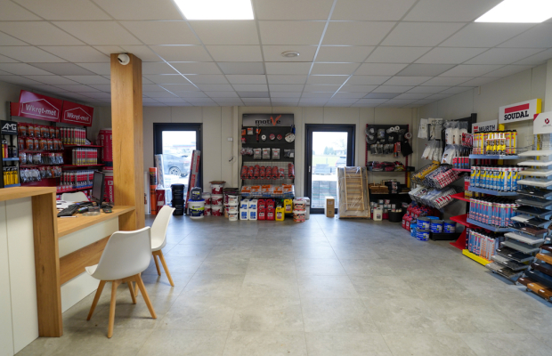 Rychłowice, gm. Wieluń | Budynek usługowy