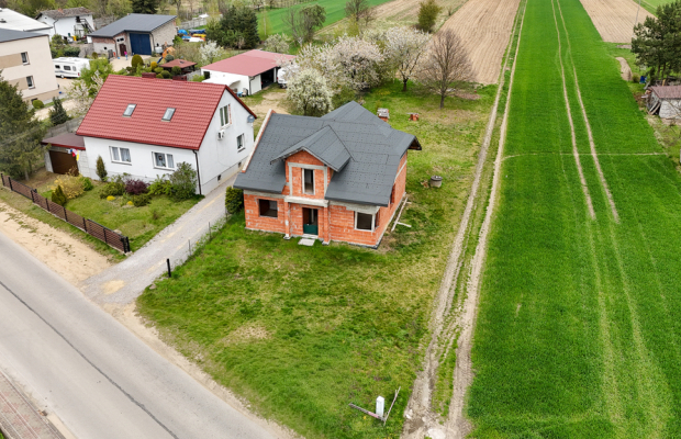 Iwanowice Duże | Dom do własnej aranżacji