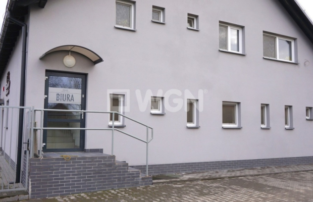 Radwanice, Lipin, przetwórnia, sklep, magazyn, działka 26 ar, sprzedam, 1 750 000 zł.  
  
Na sprzedaż budynek wolnostojący, pi