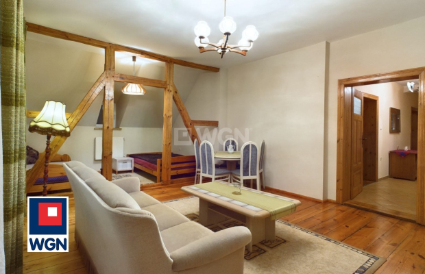 Przemków, dom, rezydencja, 6 pokoi, 300 m2, sprzedam, cena 799 000 zł.  
  
Oferuję Państwu do sprzedaży duży dom, z całym wypo