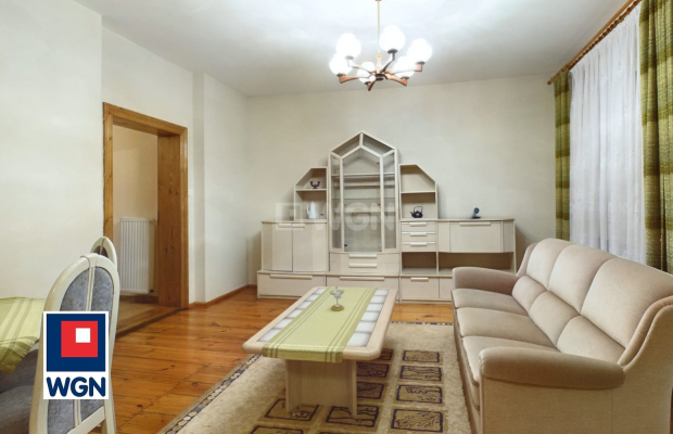 Przemków, dom, rezydencja, 6 pokoi, 300 m2, sprzedam, cena 799 000 zł.  
  
Oferuję Państwu do sprzedaży duży dom, z całym wypo