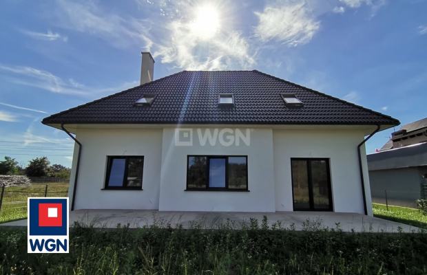 Wilków, dom, 5 pokoi, 180 m2, działka 803 m2, sprzedam, cena 799 000 zł.  
  
Na sprzedaż dom w stanie deweloperskim - cena 799