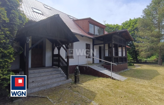 Karliki, gmina Żagań, Dworek, Rezydencja, sprzedam, 2 750 000 zł.  
  
Zapraszam do zapoznania się z ofertą sprzedaży dworku na