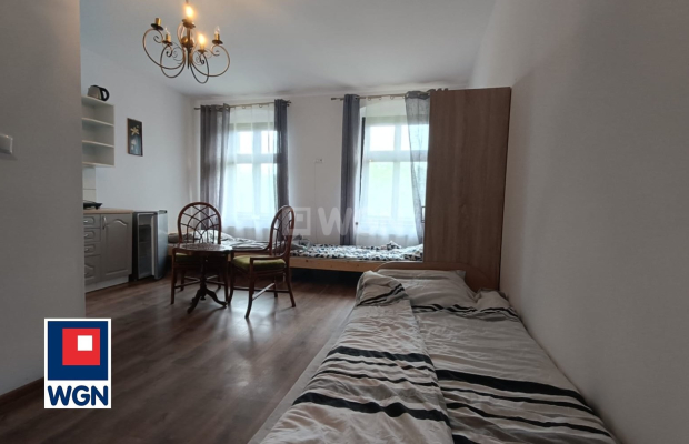 Karliki, gmina Żagań, Dworek, Rezydencja, sprzedam, 2 750 000 zł.  
  
Zapraszam do zapoznania się z ofertą sprzedaży dworku na