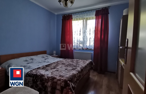 Moskorzyn, gmina Polkowice, dom, 5 pokoi, 126,5 m2, działka 1276 m2, sprzedam, cena 930 000 zł.  
  
Na sprzedaż dom wolnostoją