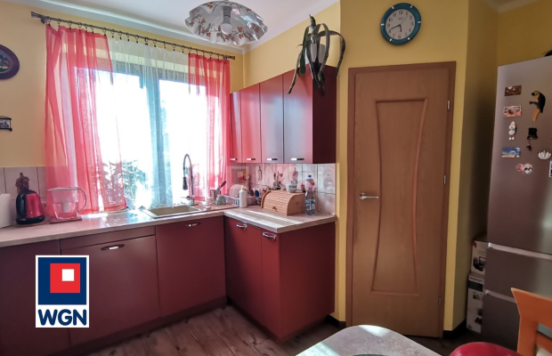 Moskorzyn, gmina Polkowice, dom, 5 pokoi, 126,5 m2, działka 1276 m2, sprzedam, cena 930 000 zł.  
  
Na sprzedaż dom wolnostoją